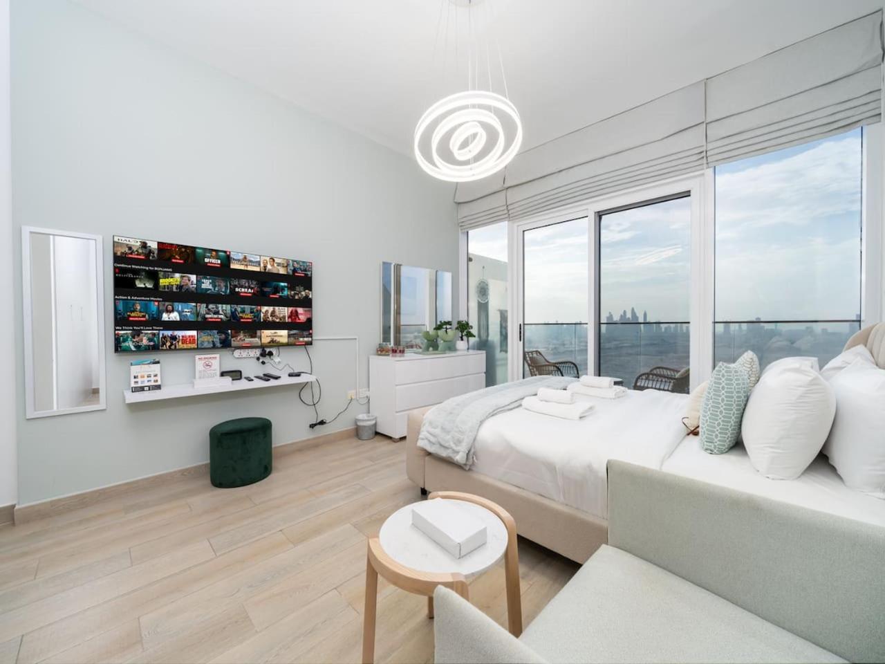 Apartment Elegant In Bloom Jvc With High-end Finishes *